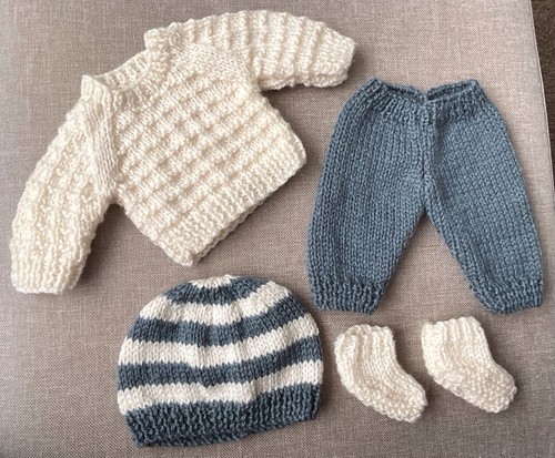 Hand knitted dolls clothes - knitted, to